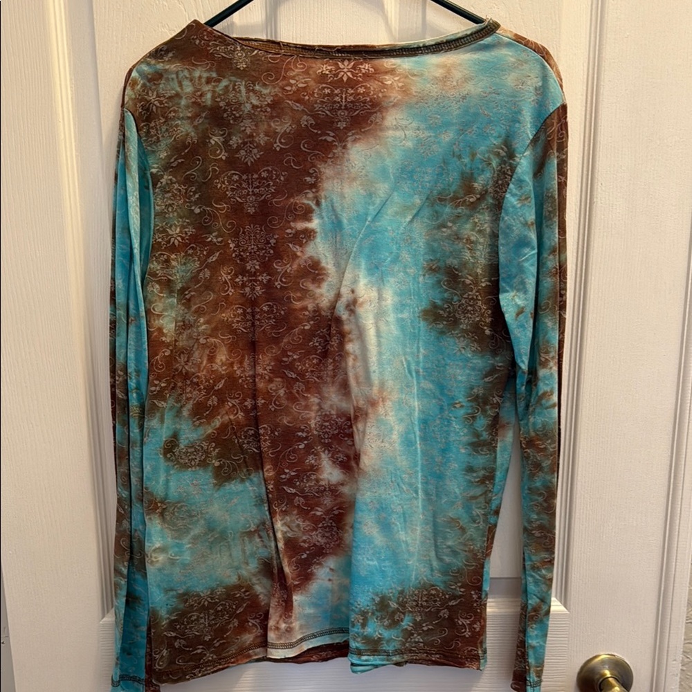 Girl Scouts Tie-Dye Long Sleeve Shirt with Peace and Love Design - Picture 11 of 11